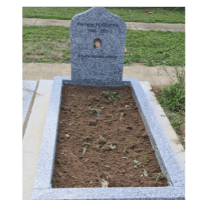 Monument Uparima avec stèle en gris du Tarn, cimetière dans les Hauts de Seine (92)